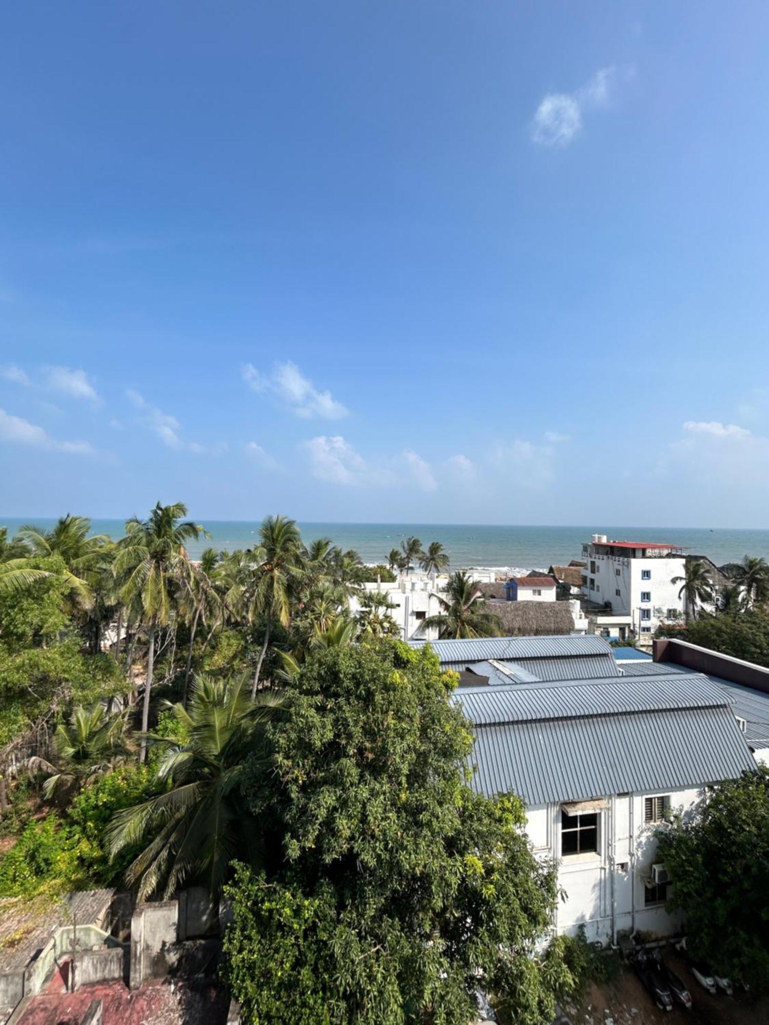 The Elite Beachview Pondicherry Bagian luar foto