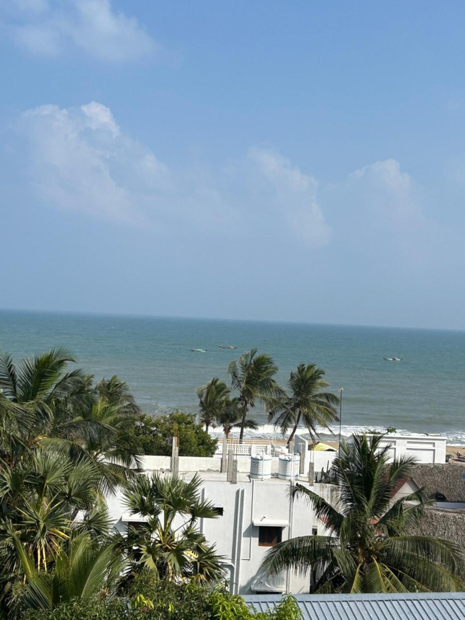 The Elite Beachview Pondicherry Bagian luar foto