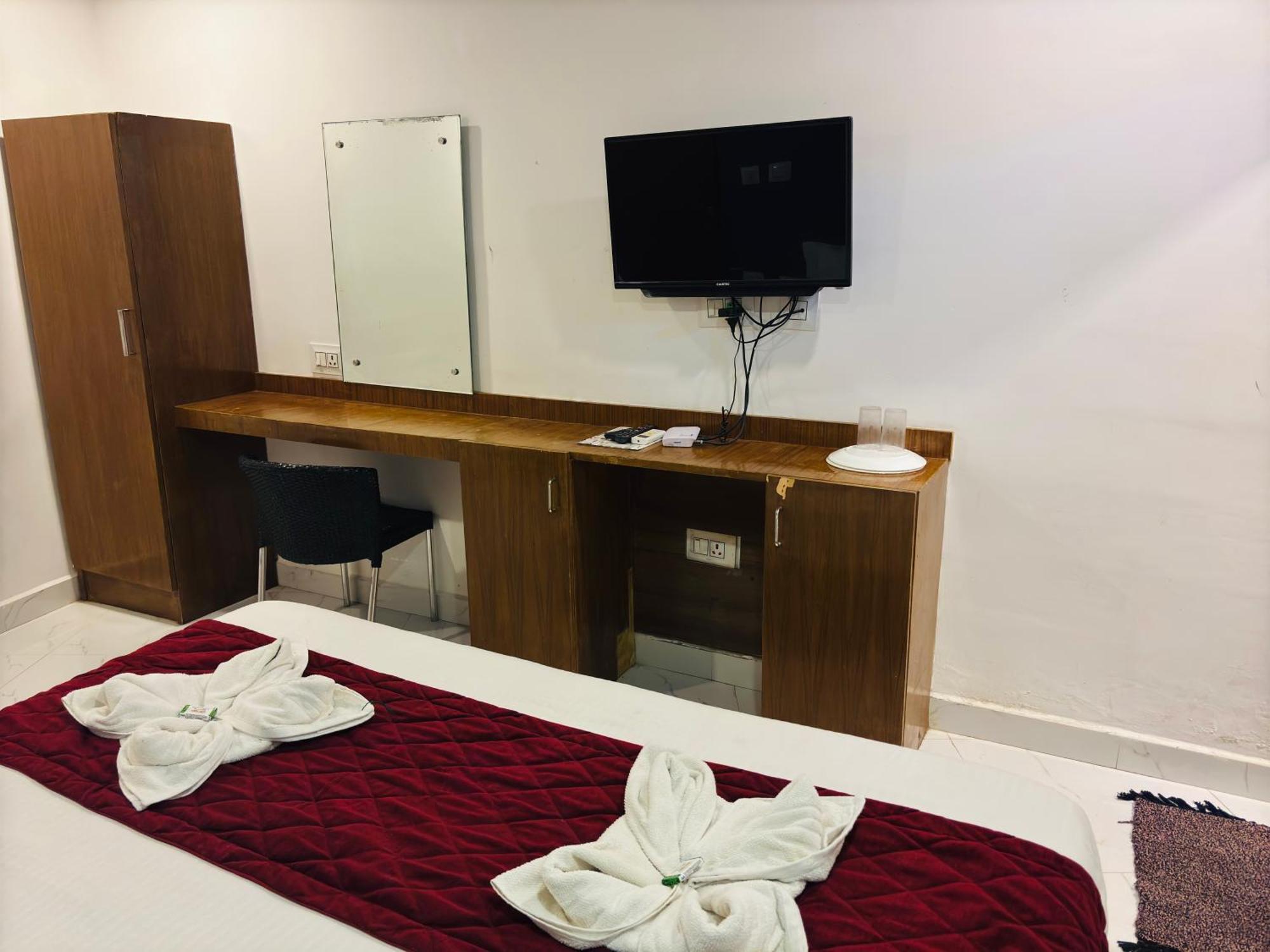 The Elite Beachview Pondicherry Bagian luar foto