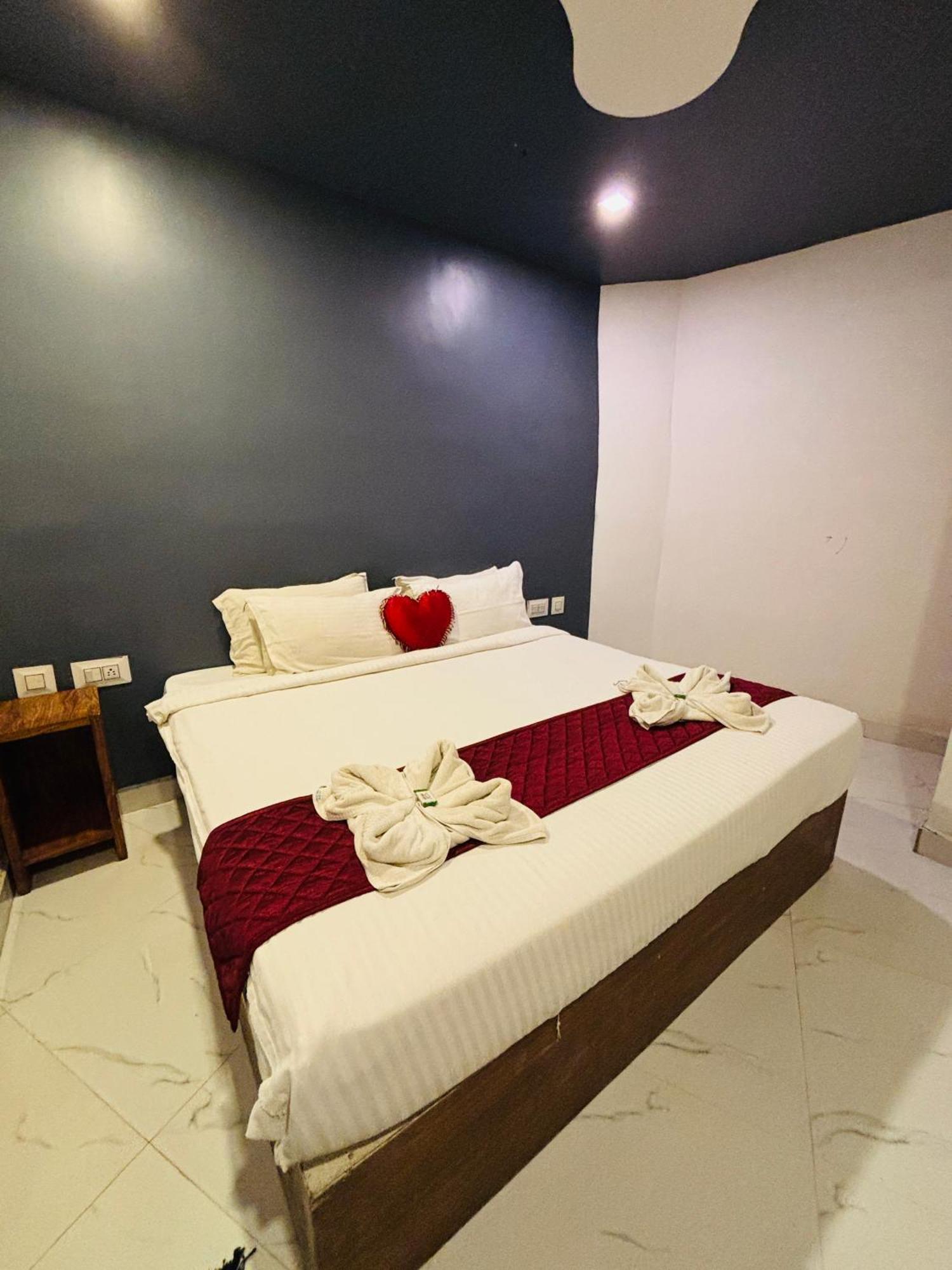 The Elite Beachview Pondicherry Bagian luar foto