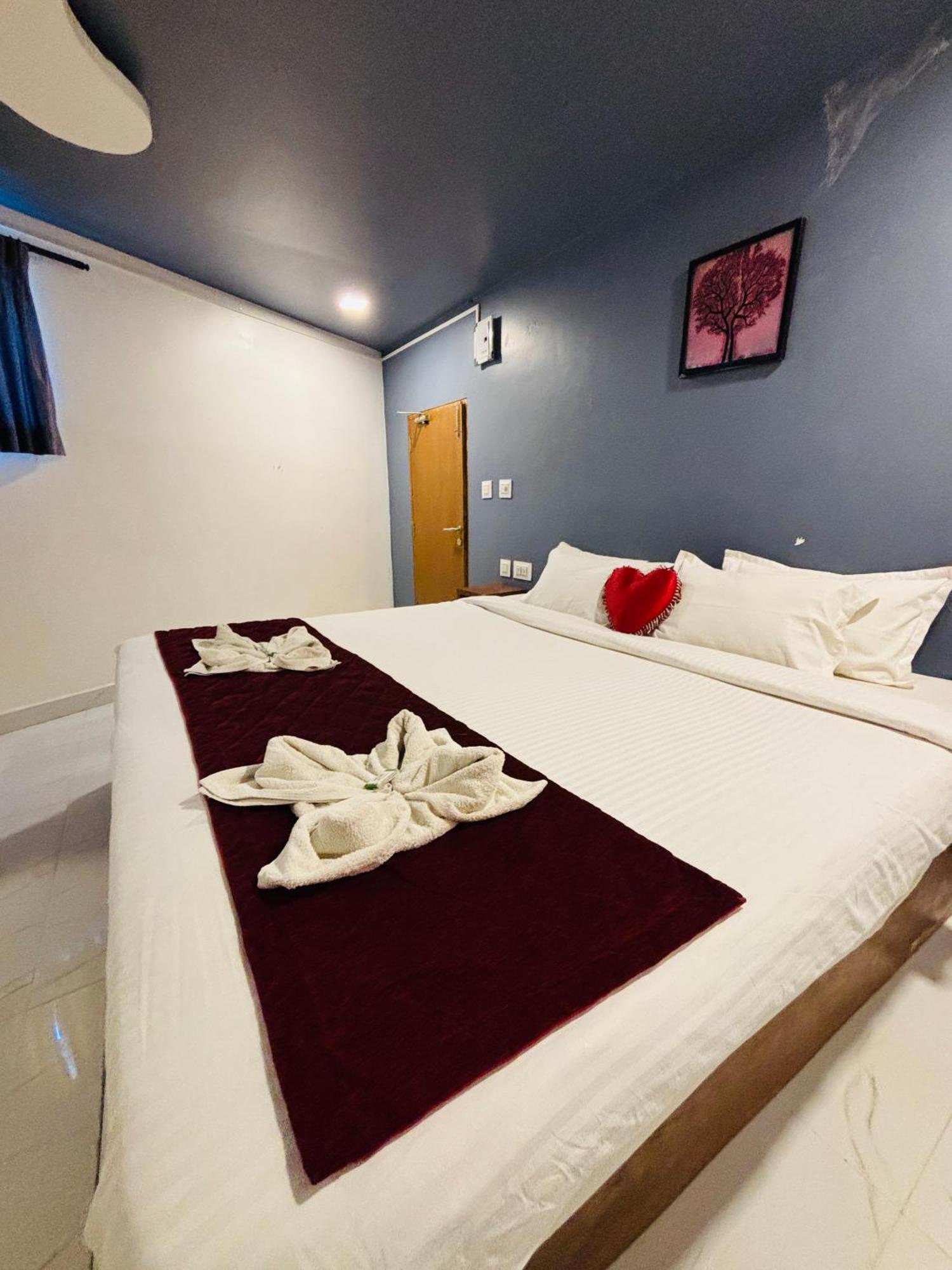 The Elite Beachview Pondicherry Bagian luar foto